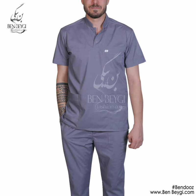 اسکراب پزشکی زنانه و مردانه UNISEX با شلوار پارچه ترگال آستین کوتاه یقه ایتالیایی جلو بسته طوسی کد SHA-403-17756