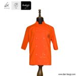 پیراهن آشپزی پارچه کجراه رنگ نارنجی دو ردیف دکمه یقه ایستاده روهمگرد دار کد 26712